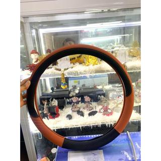 Bọc vô lăng ô tô chất liệu da size 38cm