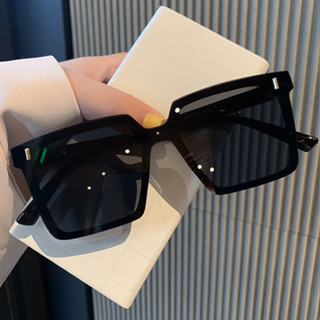 Kính râm mát nam nữ chống nắng tia UV phong cách Hàn Quốc màu sắc cá tính đi chơi biển dã ngoại chụp ảnh đẹp EMOJI 256