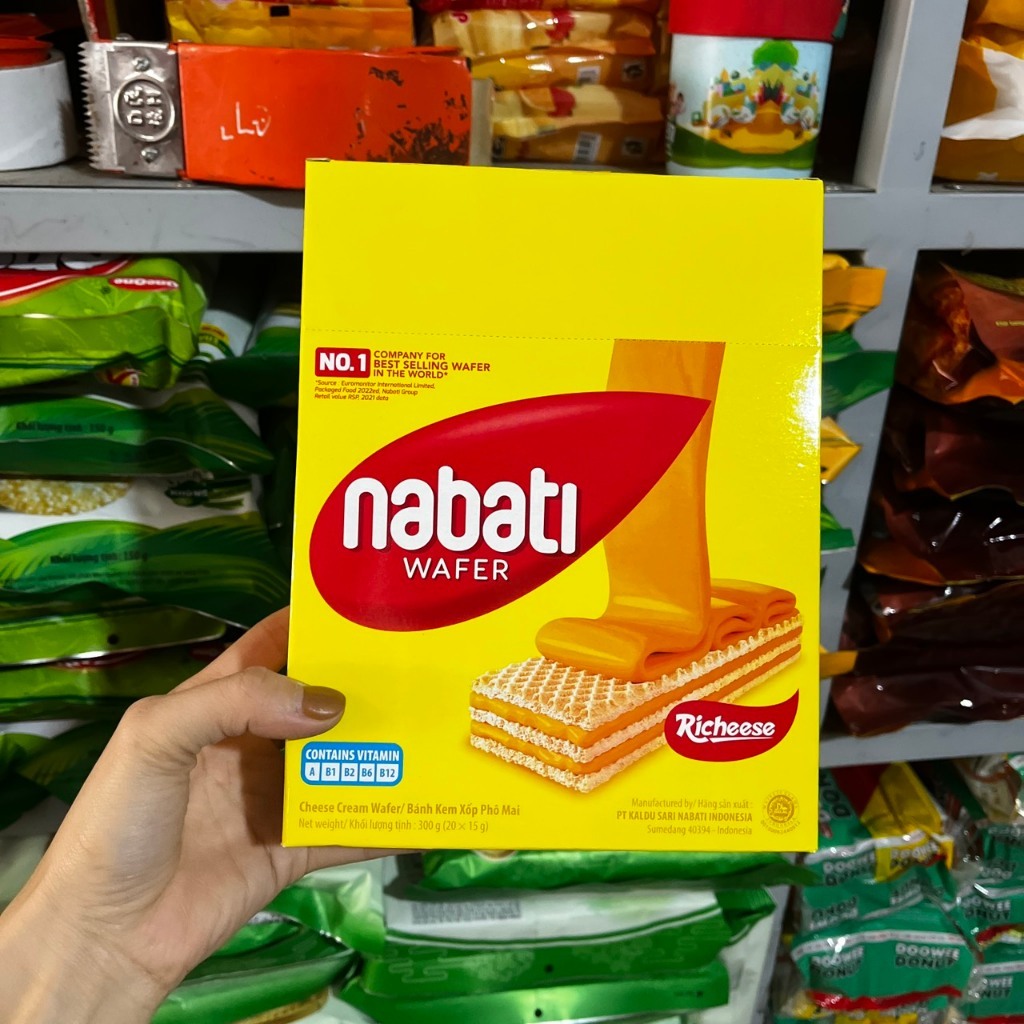 Bánh xốp Nabati nhân phô mai và socala hộp 300g