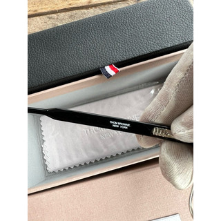 Mắt kính Thom Browne fullbox 02