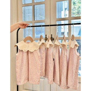 Váy hoa nhí, cổ sen cho bé gái