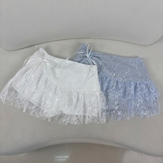 Chân váy ren có kèm quần bảo hộ GLORIOUS