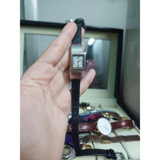 Đồng hồ si valentino ruby của Ý