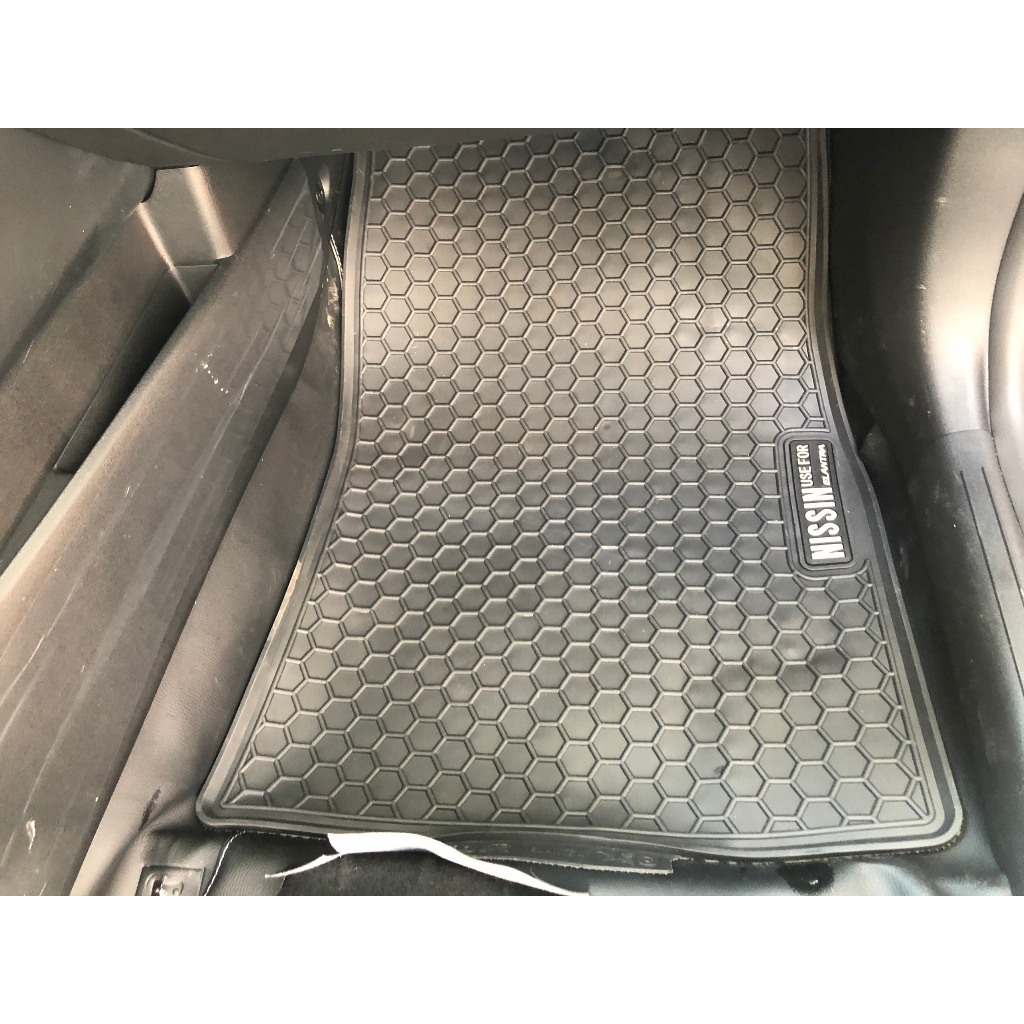 Thảm Sàn,Lót Sàn Cao Su đúc Hyundai Elantra 2016 - 2024 ko mùi - hàng NISSIN