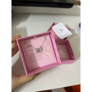 Sẵn vòng cổ thiên nga trắng Swarovski dancing mã 5514421 có thẻ bảo hành