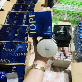 phấn nước kèm lõi thay thế