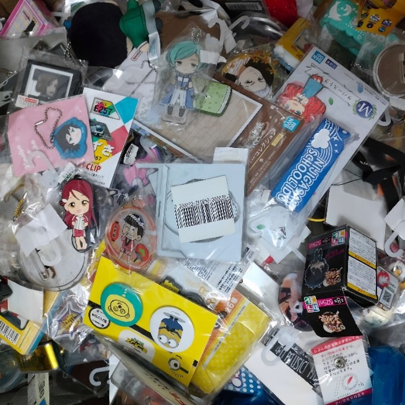 Gacha goods nhân vật Anime