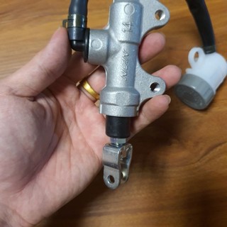  Pen giò đạp phanh sau Exciter 150  ex 135  ex 155 Fz  R15 ,R1....  Pen kéo phanh_thắng đĩa sau 