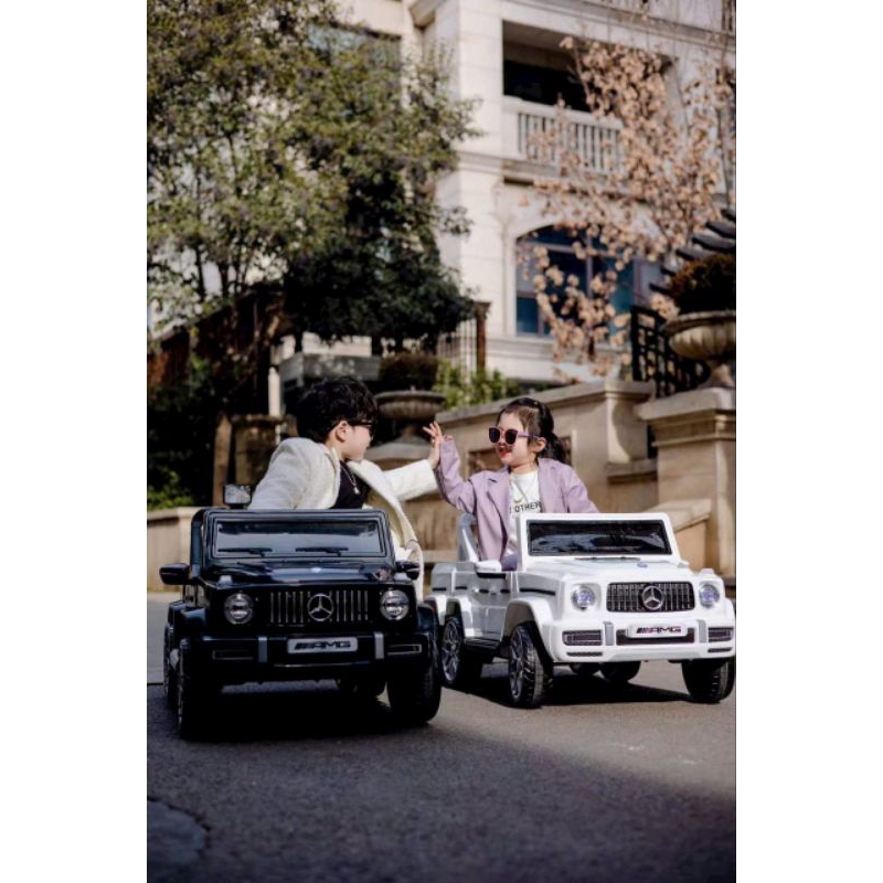 Xe ô tô điện trẻ em Mercedes G63
