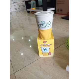 Ly uống nước nhựa lúa mạch có nắp 380ml Quà tặng từ Malto - Giao màu ngẫu nhiên