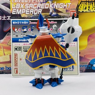 Mô hình lắp ráp LBX Emperor Sacred Knight 2nd (đã lắp)