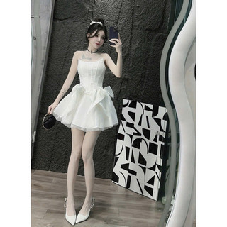 ĐẦM CÚP NẸP NƠ EO