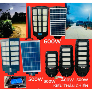 ĐÈN NĂNG LƯỢNG MẶT TRỜI TẤM PIN LIỀN THỂ CÔNG SUẤT 180W - 400W - 500W - 600W ÁNH SÁNG TRẮNG DÙNG CHIẾU SÁNG SÂN VƯỜN...