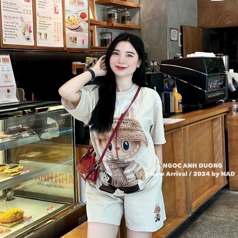 Bộ quần đùi áo thun chất su  unisex nữ tay lỡ form rộng  in LABUBU  CAMA STORE  M2547 | BigBuy360 - bigbuy360.vn