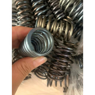lò xo nén phi 26 ;27 (ngoài 26mm;27mm sợi 3 mm dài 50 mm)👍👍👍