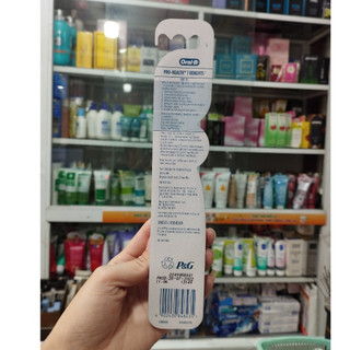 Bàn Chải Đánh Răng Oral-B
