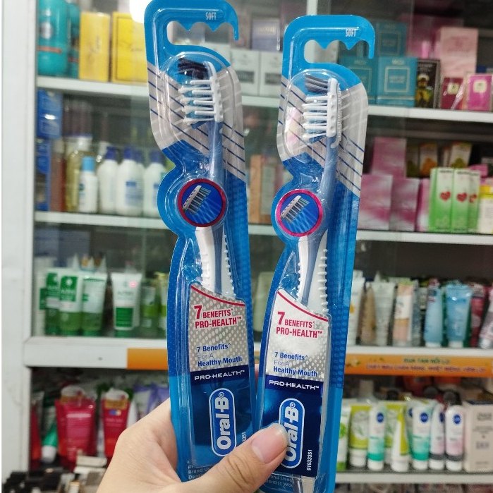 Bàn Chải Đánh Răng Oral-B