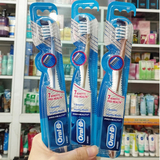 Bàn Chải Đánh Răng Oral-B