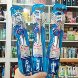 Bàn Chải Đánh Răng Oral -B