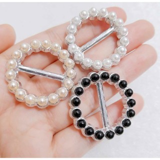 Khuy áo nhựa bạc khoen tròn hạt trai cài thắt váy đầm móc gài trang phục size 3.2cm phong cách tiểu thư