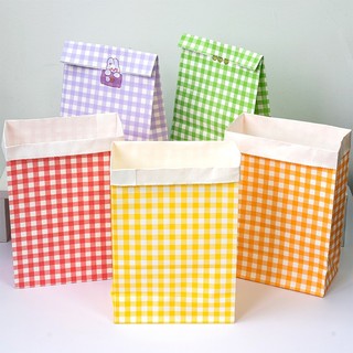Túi giấy đưng quà - Túi giấy gói quà họa tiết caro , họa tiết dễ thương - Bao bì đựng quà - Túi giấy đựng đồ đa năng