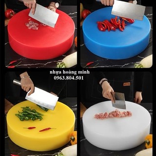 Thớt nhựa tròn 50 dày 10cm có quai xách, hàng công ty chuyên băm chặt