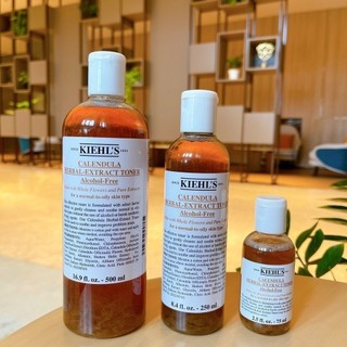 Toner Nước Cân Bằng Hoa Cúc Kiehl's Calendula Herbal Extract Alcohol r 250/500ml