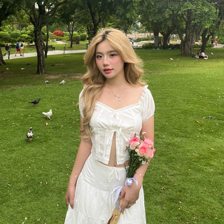 Áo croptop ren kiểu nữ cúp ngực tay phồng phối nơ màu trắng phong cách coquette