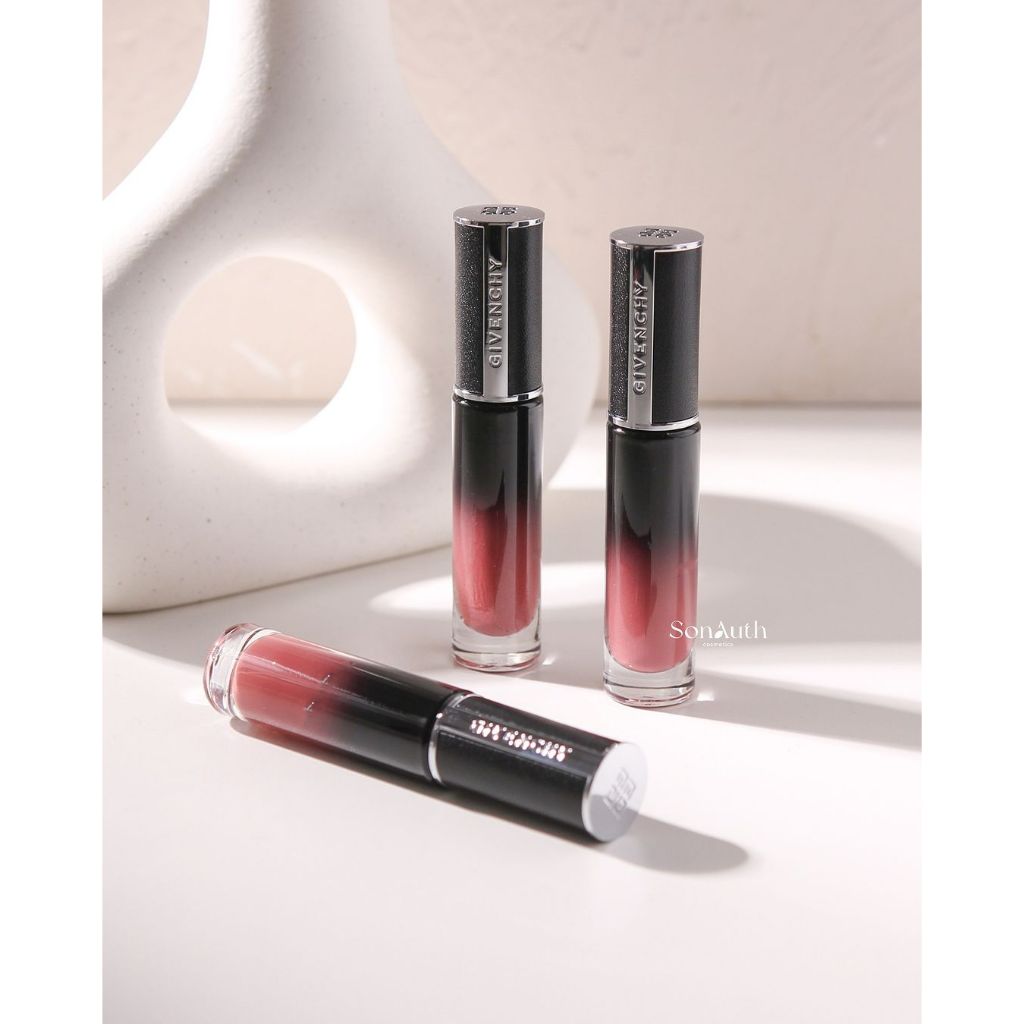 Son kem Givenchy Le Rouge Interdit Cream Velvet 6,5ml (ảnh tự chụp)