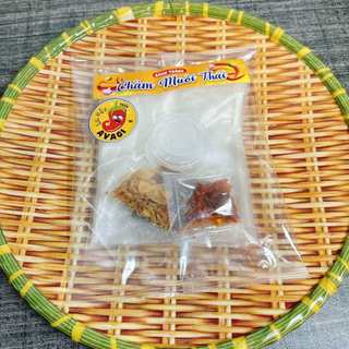 Bánh tráng chấm muối thái