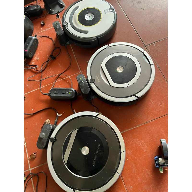 [Ảnh thật] Robot hút bụi iROBOT 780/770/760