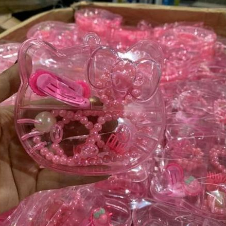 Bộ Sản Phẩm 5 Món Làm Đẹp Hello Kitty Cho Bé