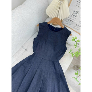 ( Hàng có sẵn ) Đầm jean cổ tròn phối xếp ly xoè