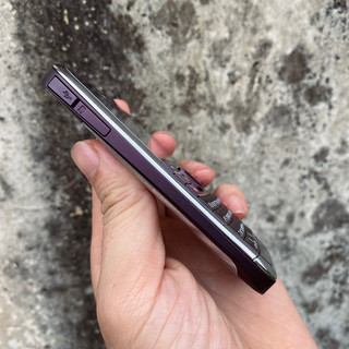 Điện Thoại Nokia E72 Màu Tím
