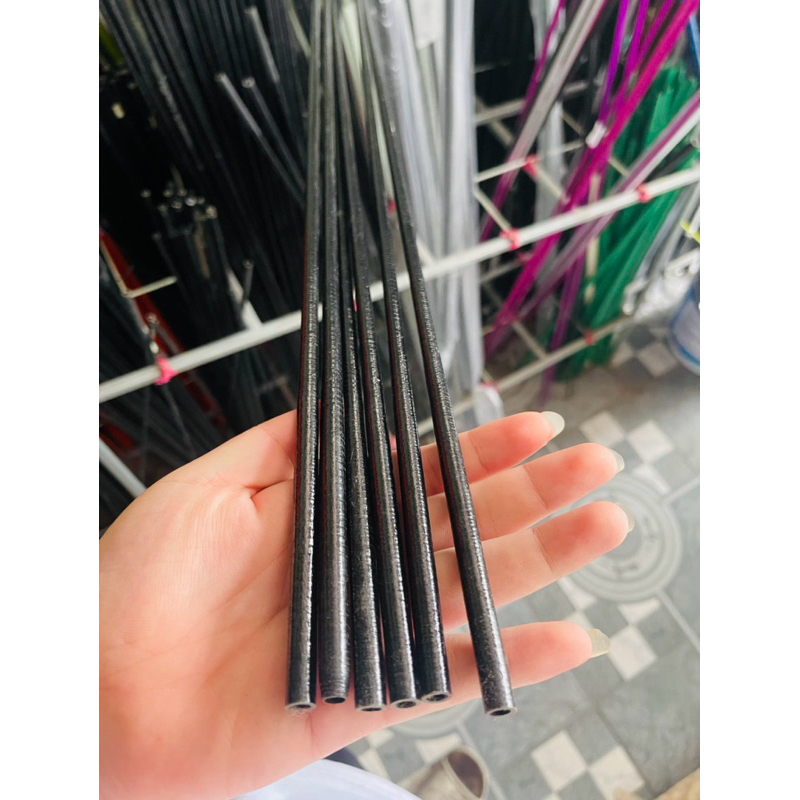 Nan cacbon đen xoắn làm diều ngọn cần câu