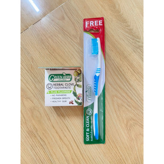 (Mua 1 Tặng 1 bàn chải)Kem trắng răng Green Herb Thái Lan