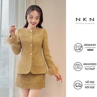 Set dạ tweed, set dạ NKN Amina Lady màu vàng, thiết kế tay mix lông vũ, chất dạ tweed cao cấp