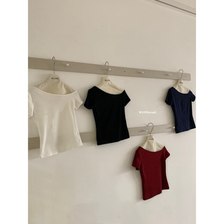 Áo thun lệch vai wg we