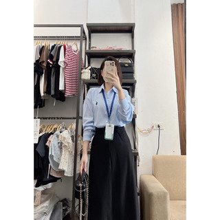 Áo sơ mi xanh thêu ngựa