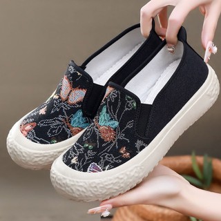 Giầy lười nữ vải đẹp đi bộ êm chân, giầy slip on vải đế mềm, giầy vintage họa tiết hình bướm jayxinh V374