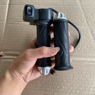 Tay ga có nút tốc độ 2 nấc M133,133S,yamaha,asama dùng tất cả dòng xe điện