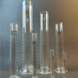 Ống đong thủy tinh Onelab chia vạch kích thước 500ml, 1000ml, 2000ml - YTHN