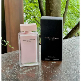 Nước hoa nữ 𝐍𝐚𝐫𝐜𝐢𝐬𝐨 𝐑𝐨𝐝𝐫𝐢𝐠𝐮𝐞𝐳 𝐅𝐨𝐫 𝐇𝐞𝐫 𝐄𝐃𝐏 100ml
