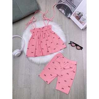 Set bộ áo thun dáng xoè phối quần ngố ôm