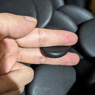 ĐÁ NÓNG MASSAGE MẶT, KẸP CHÂN