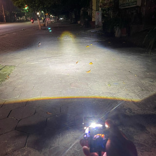 Đèn pha oto xe máy MT1.5 có led trợ pha tâm vàng 6+1 ( Bh 1 năm )