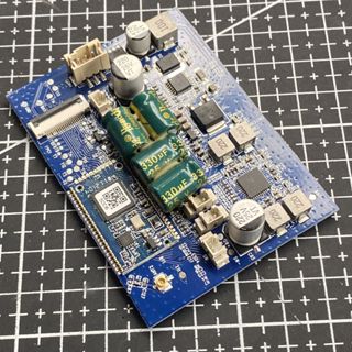 Mạch công suất 2.1 tháo loa Tronsmart Studio có công suất 10W+10W x 25W có TWS