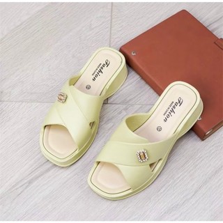 Dép Quai Ngang Trung Niên Nữ Đế Cao 5cm 2332 Dép Lê Nữ Chống Trơn Trượt Mềm Êm Thoải Mái