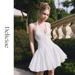 Lea dress - đầm trắng xoè hoạ tiết nổi