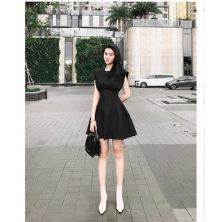 Váy thiết kế
